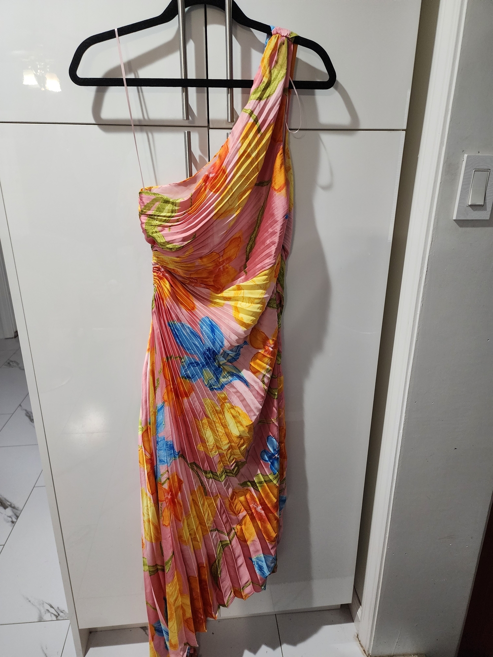 Vici Pink One-Shoulder Floral Pleated Midi Dress with Yellow & Blue Accents